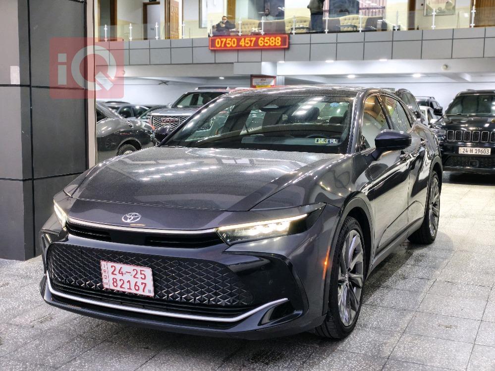 تۆیۆتا کراون